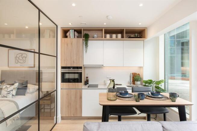 Show flat 3_HR-005.jpg