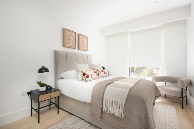 Show flat 2_HR-005.jpg