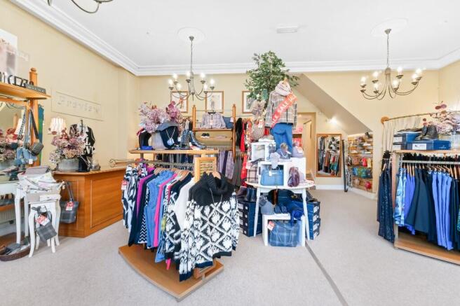 Front retail