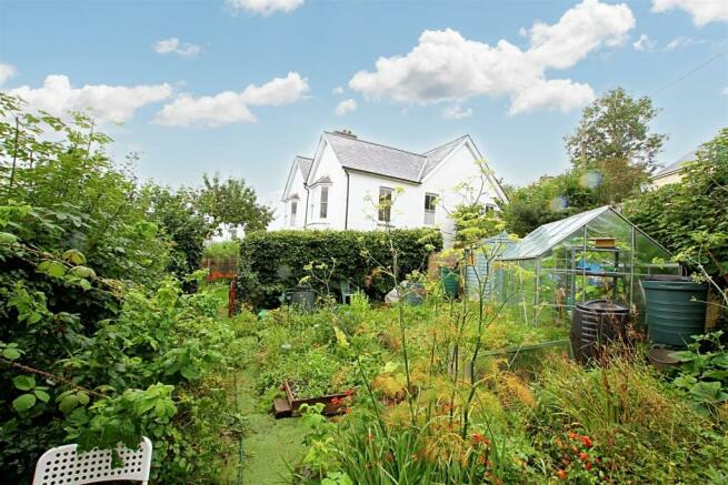 Vegetable garden