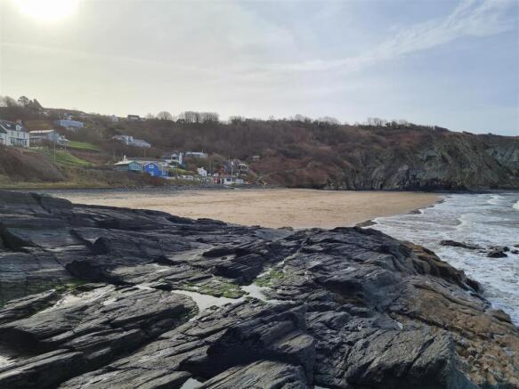 Tresaith Beach