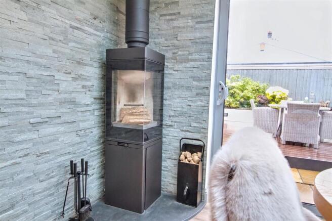 Log burning stove in Kitchen/Diner