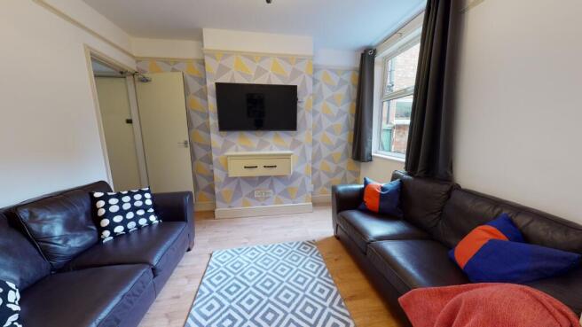 Thurlow-Road-1024202