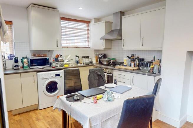 Student Digs - Kings