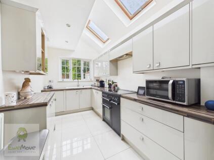 Thames Avenue, High Halstow, Rochester, ME3 8TE