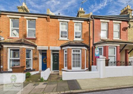 Cecil Road, Rochester, ME1 2HS