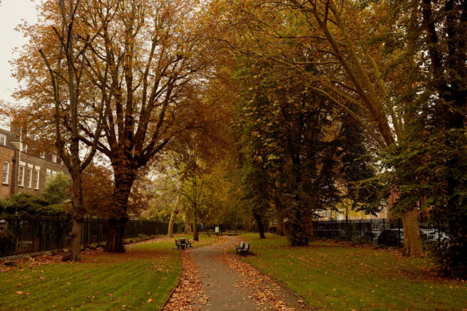 241180 - STEPNEY GREEN_HIRES_26.JPG