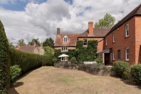 Gaines House, Kington Magna, Dorset