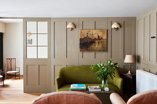 318394 - 9Steven Joyce-JOS2025042D00034-01.jpg