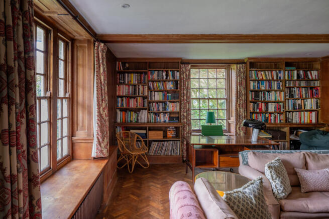 317867 - MH TREROSE MANOR-34.jpg