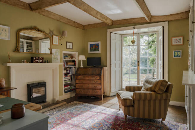 318736 - WHhr-25.jpg