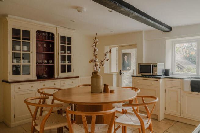 319301 - _A745219-HDR.jpg