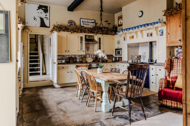 325319 - OV.hr-7.jpg