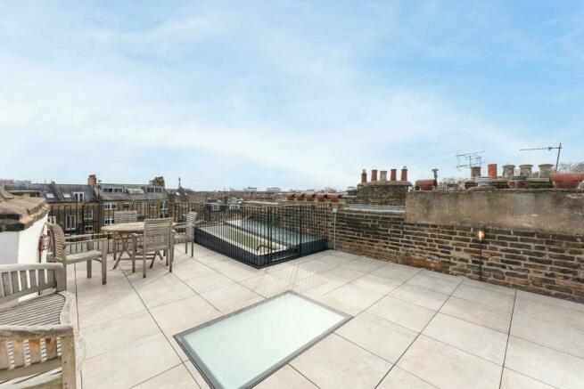 Roof terrace 2 - Regents Park Road .jpg