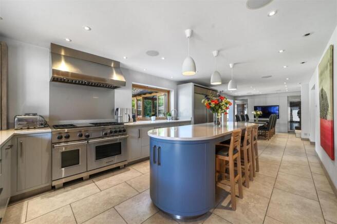 Kitchen/Dining