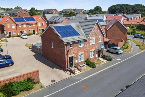 Storeys Road, Brantham