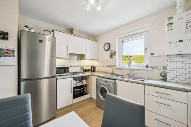 Kitchen / Dining Area