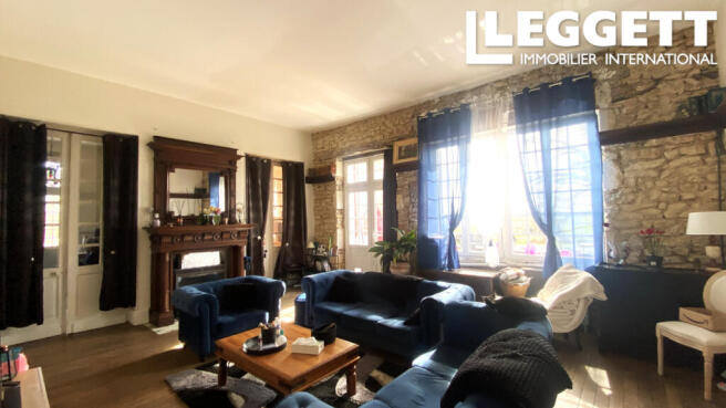 Photo 3