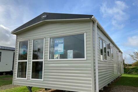 Newquay - 3 bedroom lodge for sale