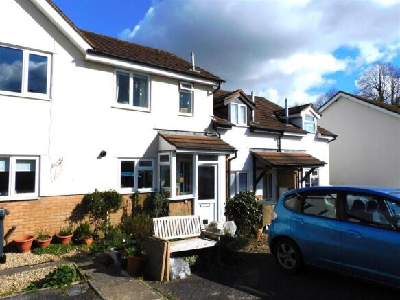 24 Burnham Close.JPG