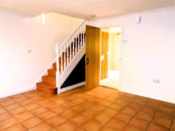 happiness lounge.JPG