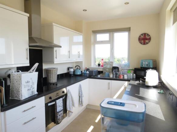 Kitchen.jpg