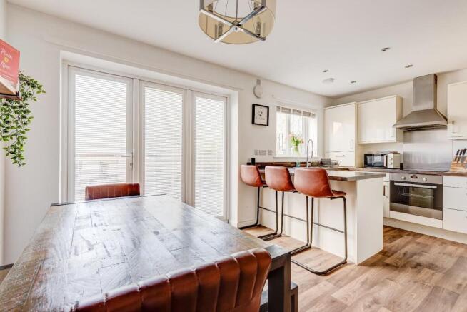 40LairdsWay(Interior)(7of30).jpg