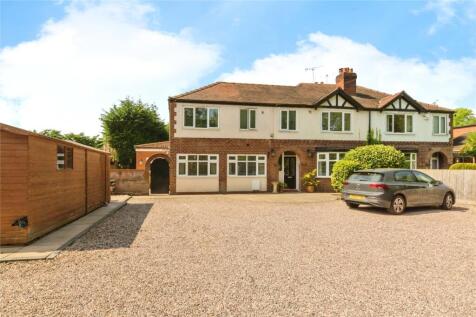 London Road, Stapeley, Nantwich, Cheshire, CW5