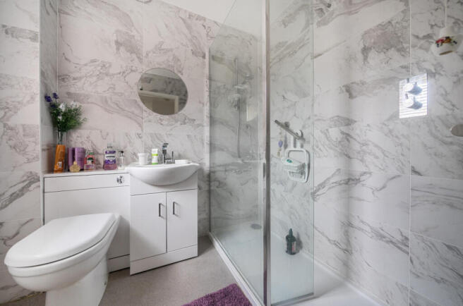 1383293-2-692455e...