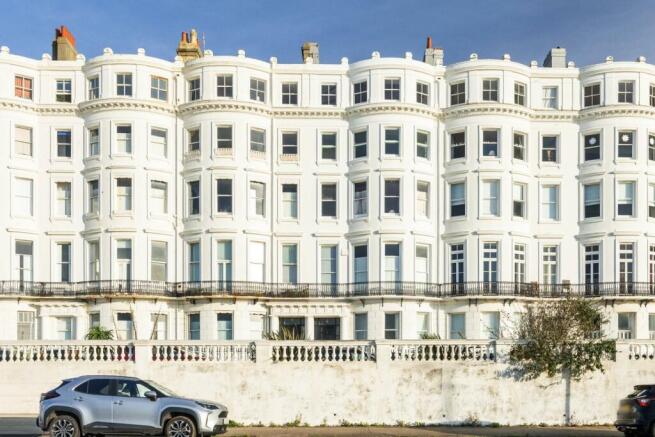 Clarendon Terrace, 4, Flat 1b-012-1.jpg