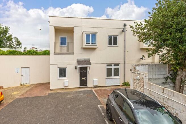 2 Mortimer Mews_12.JPG