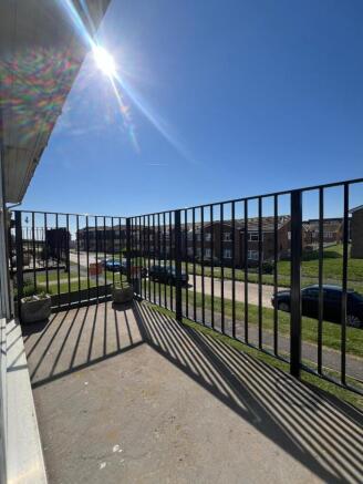 WhatsApp Image 2025-04-07 at 17.51.37_27900885.jpg