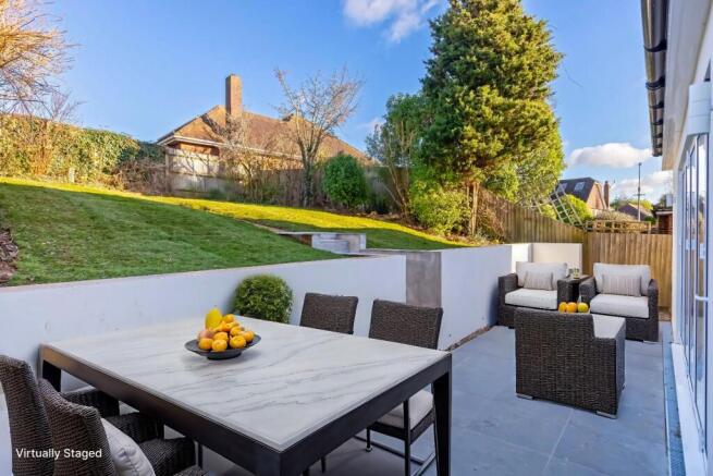 Elizabeth-Avenue_19 - Outdoor - Modern - 1.jpg