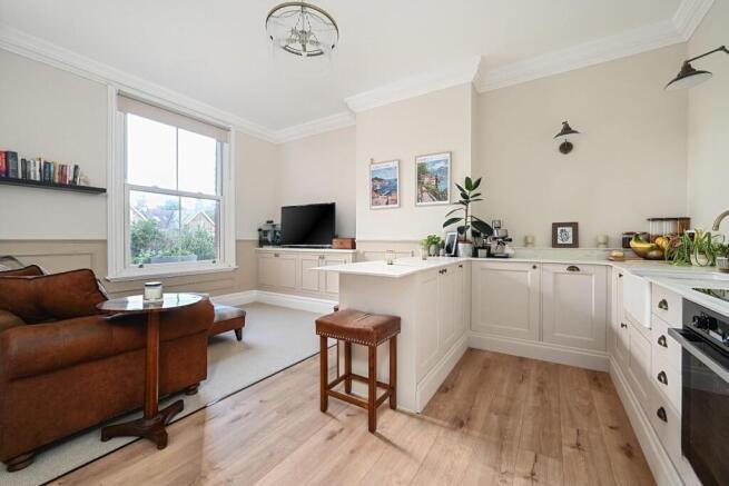 234383_34316186_IMG_02_0000 - Edited.jpg