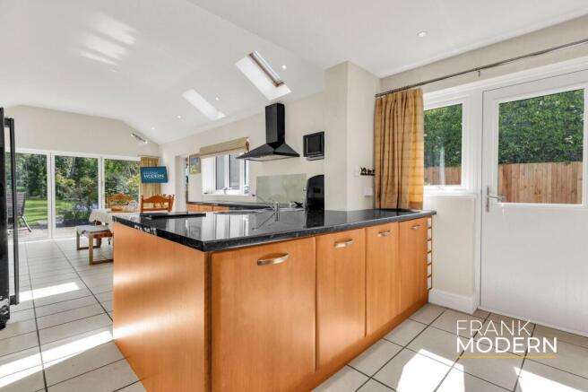 Kitchen / Diner