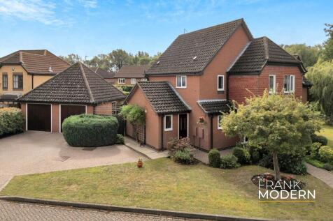 Riverside Gardens, Peterborough, PE3