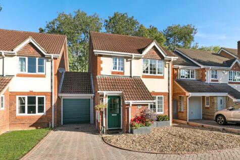 Montague Close, Wokingham
