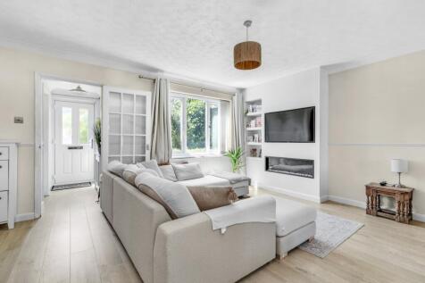 Linnet Walk, Wokingham