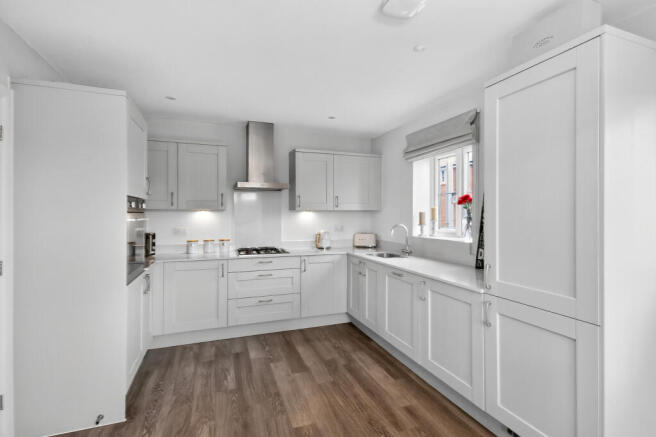 1equestraincourtlarge7