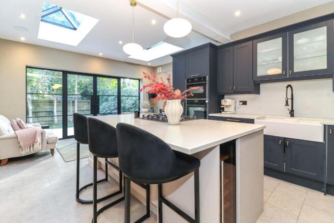 Kitchen/breakfast rm