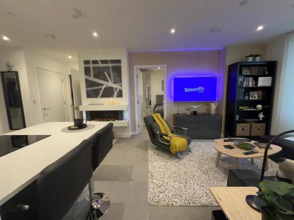 No.1 Old Trafford Living room 2.jpg