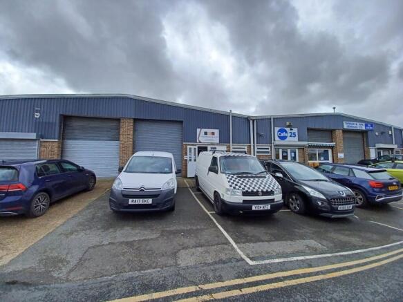 PHOTO 1  24 West Howe Industrial Estate Bournemo