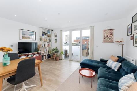 Carlton Grove, Peckham, London, SE15