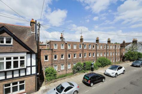 Lewes - 2 bedroom apartment for sale
