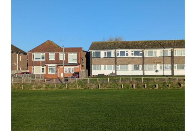 Site Front