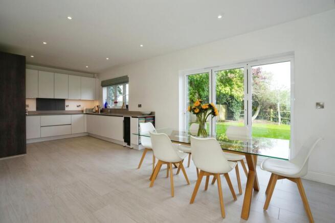 Kitchen/Dining Room