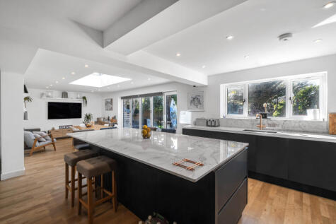 Golden Avenue, East Preston, BN16