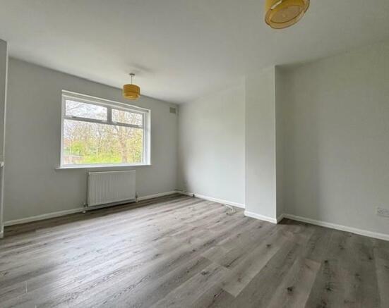 Lounge 2.jpg