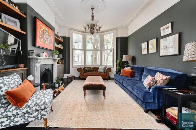 32 Eaton Place, BN2 1EG (9).jpg