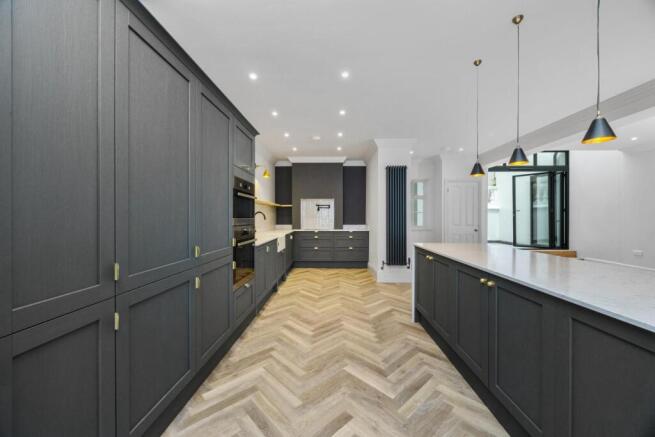 Brunswick Street West, 39-012.jpg